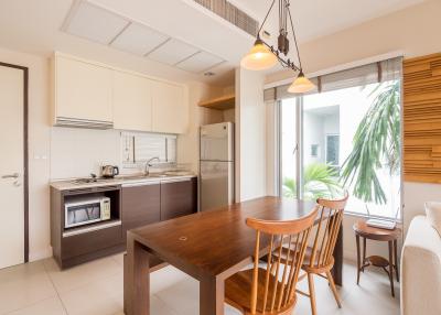 Offering a high quality furniture and a prime location in the heart of Hua Hin