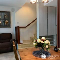 2-BR Condo at Ideo Mobi Phayathai near BTS Phaya Thai