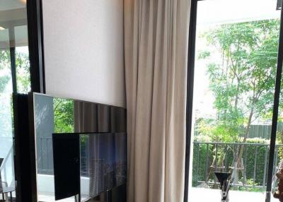 2-BR Condo at Chapter Charoennakhorn - Riverside near BTS Krung Thon Buri