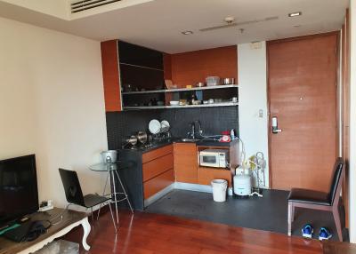Ashton Morph 38 is located right in the heart of Thonglor