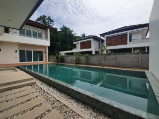 Pool villa at Hideaway @ Bypass  for Sale