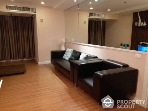 1-BR Condo at The Trendy Condominium near BTS Nana