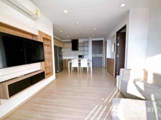 2-BR Condo at Rhythm Sathorn near BTS Saphan Taksin