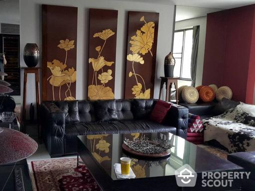 1-BR Condo at Pearl Garden Condominium near BTS Chong Nonsi