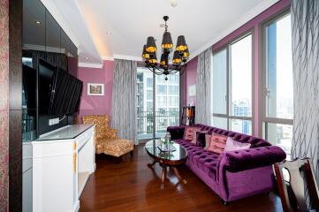 Quattro by Sansiri. Centrally located in the Sukhumvit area, close to BTS Thonglor station