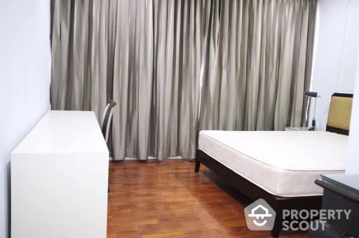 2-BR Condo at Baan Siri 24 near BTS Phrom Phong