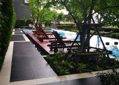 1-BR Condo at Ideo Mobi Sukhumvit 81 near BTS On Nut