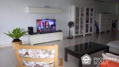 3-BR Condo at Moon Tower Condominium near BTS Thong Lor