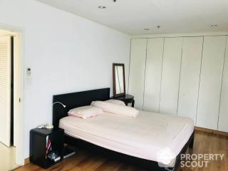 3-BR Condo at Moon Tower Condominium near BTS Thong Lor