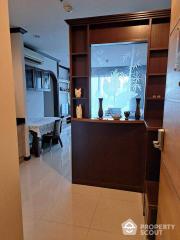 2-BR Condo at Circle Condominium near MRT Phetchaburi