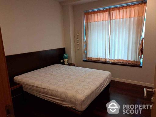 2-BR Condo at Circle Condominium near MRT Phetchaburi