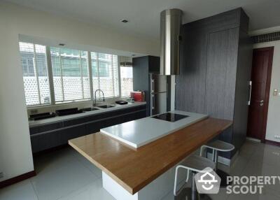 3-BR Duplex at Le Raffine Jambunuda Sukhumvit 31 Condominium near BTS Phrom Phong