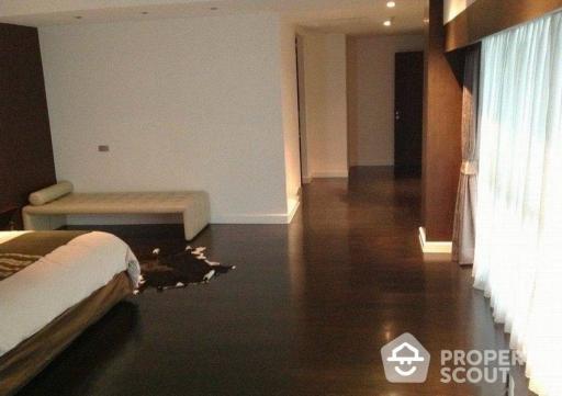 3-BR Duplex at Le Raffine Jambunuda Sukhumvit 31 Condominium near BTS Phrom Phong