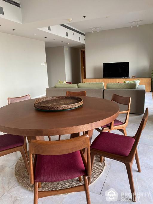 3-BR Condo at The Met Sathorn near BTS Chong Nonsi