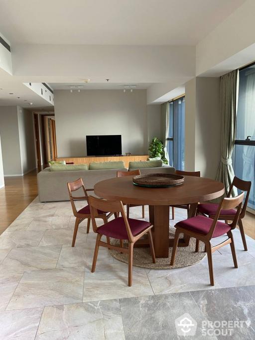 3-BR Condo at The Met Sathorn near BTS Chong Nonsi