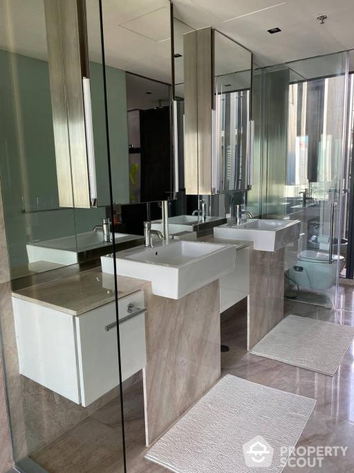 3-BR Condo at The Met Sathorn near BTS Chong Nonsi