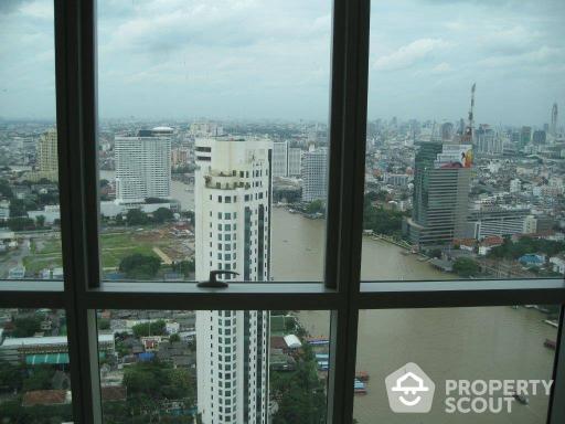 1-BR Condo at The River Condominium near BTS Saphan Taksin