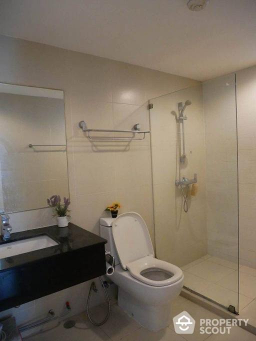 2-BR Condo at Belle Grand Rama 9 near MRT Phra Ram 9