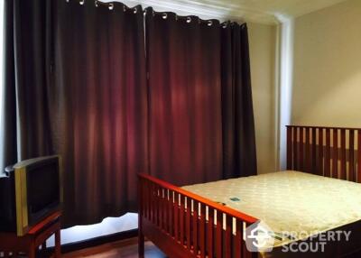 2-BR Condo at Baan Piya Sathorn near MRT Si Lom