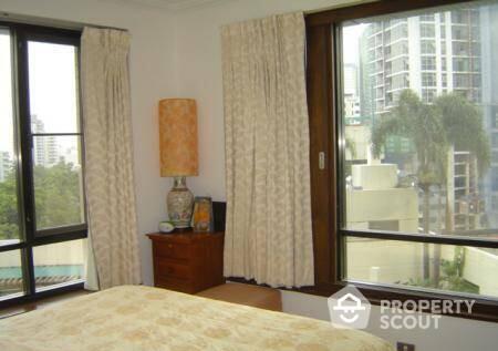 2-BR Condo at Baan Piya Sathorn near MRT Si Lom