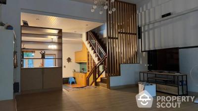 4-BR Townhouse near BTS Ekkamai