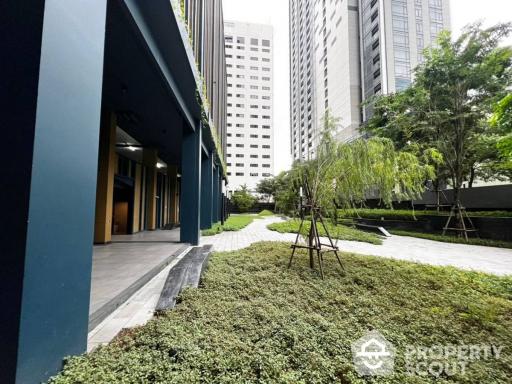 2-BR Condo at Lumpini Suite Phetchaburi – Makkasan near ARL Makkasan