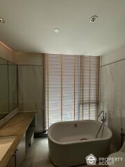 2-BR Condo at Kraam Sukhumvit 26 near BTS Phrom Phong (ID 512787)