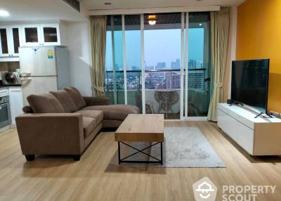 2-BR Condo at Urbana Langsuan Condominium near BTS Ratchadamri