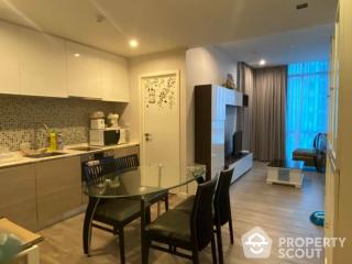 1-BR Condo at The Room Sukhumvit 21 near MRT Sukhumvit