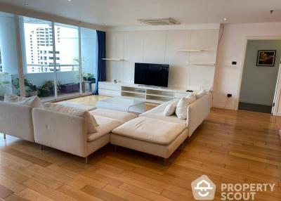 3-BR Condo at Kallista Mansion near ARL Makkasan