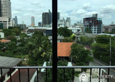 1-BR Condo at Condolette Dwell Sukhumvit 26 near BTS Phrom Phong