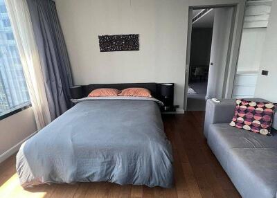 1-BR Condo at M Silom near BTS Chong Nonsi