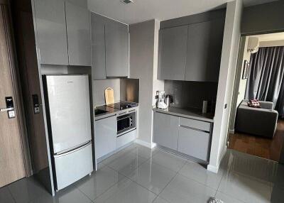 1-BR Condo at M Silom near BTS Chong Nonsi