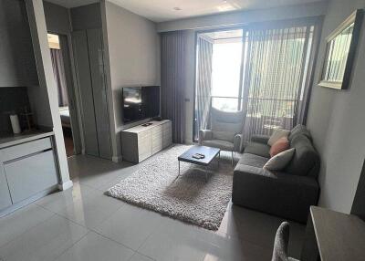 1-BR Condo at M Silom near BTS Chong Nonsi