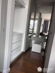 1-BR Condo at M Silom near BTS Chong Nonsi