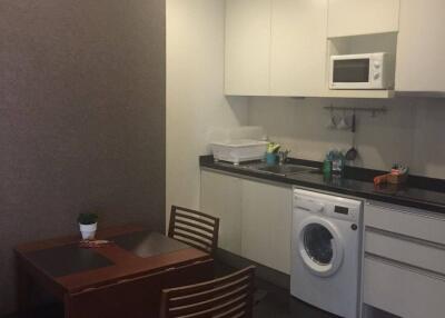 1-BR Condo at O2 Hip Condominium near BTS Phloen Chit