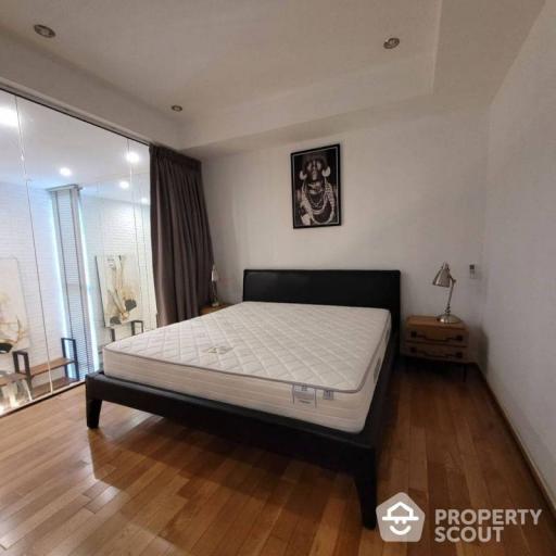 1-BR Duplex at The Emporio Place near BTS Phrom Phong