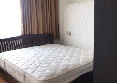 2-BR Condo at Villa Sathorn near BTS Krung Thon Buri