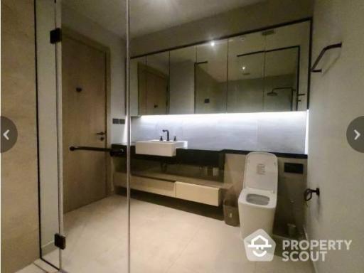 1-BR Condo at The Lofts Asoke near MRT Phetchaburi