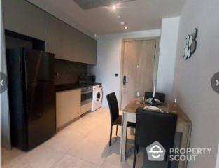 1-BR Condo at The Lofts Asoke near MRT Phetchaburi