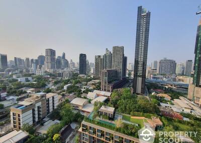 1-BR Condo at Rhythm Sukhumvit 36-38 near BTS Thong Lor