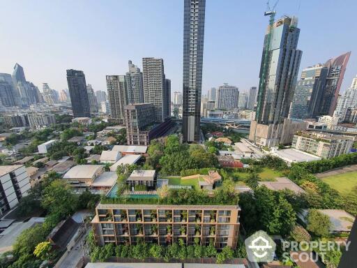 1-BR Condo at Rhythm Sukhumvit 36-38 near BTS Thong Lor