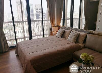 Studio Condo at Park Origin Phrom Phong near BTS Phrom Phong