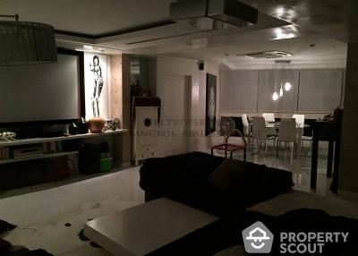 3-BR Condo at President Park Condominium near MRT Sukhumvit (ID 513297)