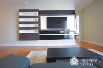 2-BR Condo at Bright Sukhumvit 24 Condominium near MRT Queen Sirikit National Convention Centre