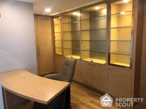 2-BR Condo at The Emporio Place near BTS Phrom Phong (ID 469363)