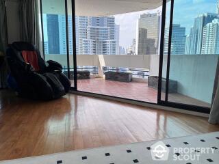 2-BR Condo at Sukhumvit House Condominium near MRT Sukhumvit