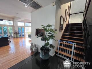 2-BR Condo at Sukhumvit House Condominium near MRT Sukhumvit