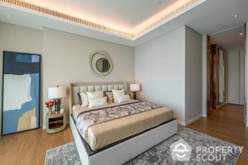 1-BR Condo at Sindhorn Tonson near BTS Ratchadamri