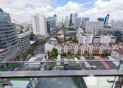 1-BR Condo at Khun By Yoo near BTS Thong Lor